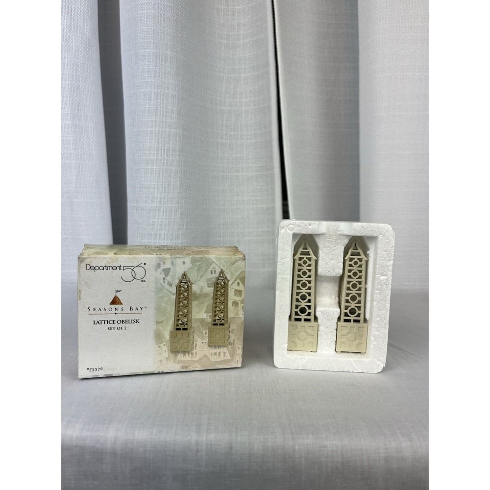 Department 56 Lattice Obelisk Set of Two 1998 Seasons Bay Accessories #53376